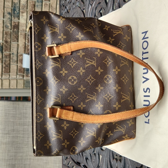 Louis Vuitton Handbags - Guaranteed Authentic Louis Vuitton Cabas Piano shoulder bag